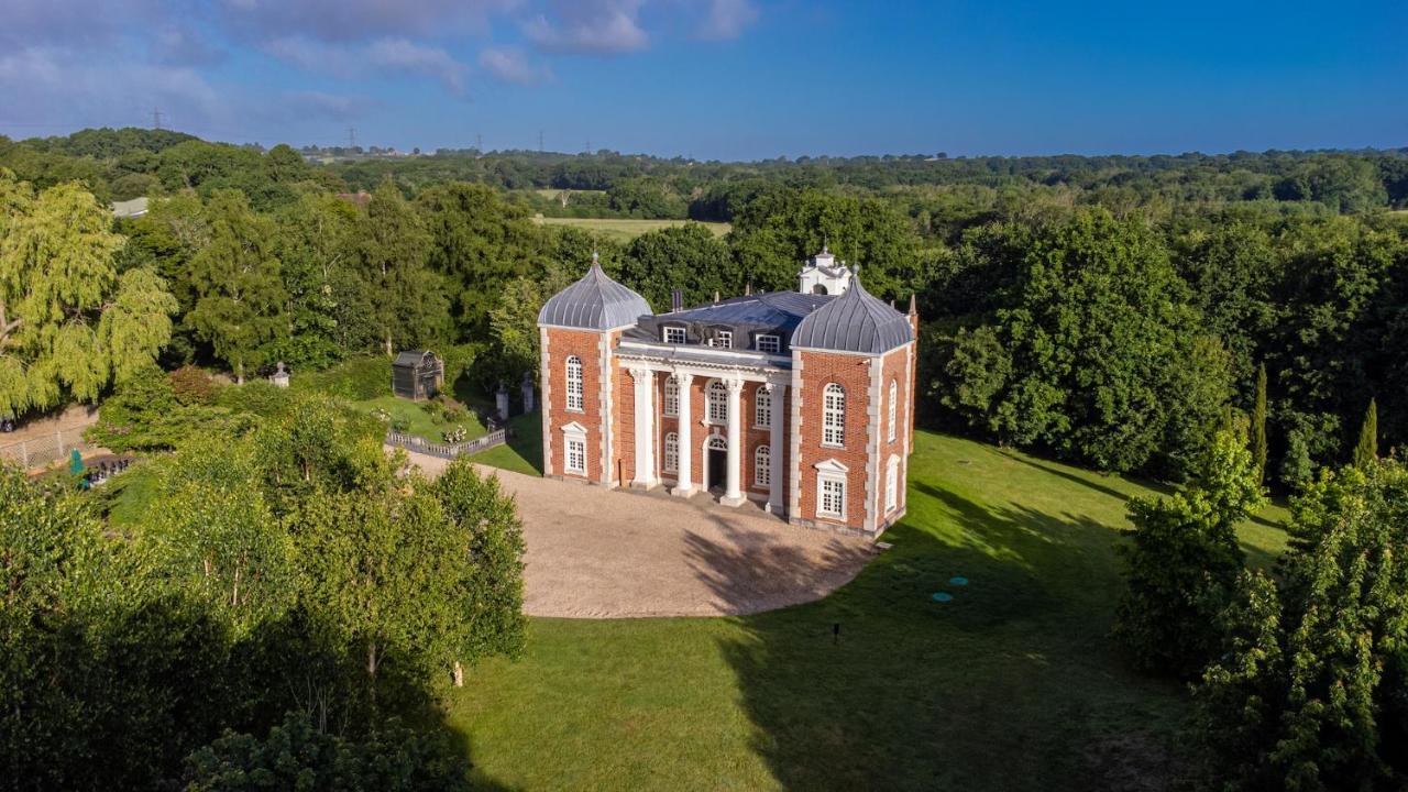 Eastwood Observatory: 12 Bedrooms, Swimming Pool And Tennis Court Hailsham Buitenkant foto