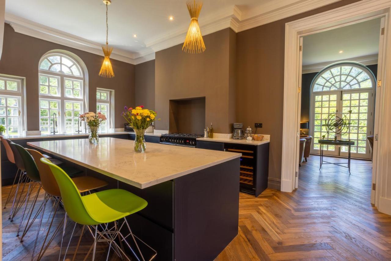 Eastwood Observatory: 12 Bedrooms, Swimming Pool And Tennis Court Hailsham Buitenkant foto
